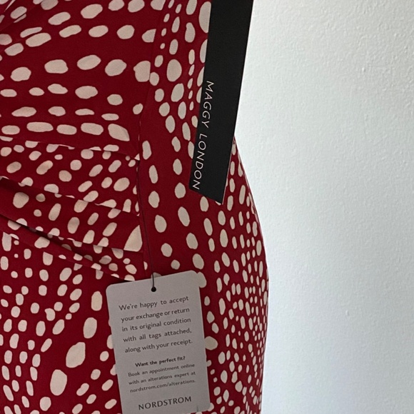 NWT Maggy London Twist Waist Midi Dress - Red and White Sz 0 - Picture 4 of 5